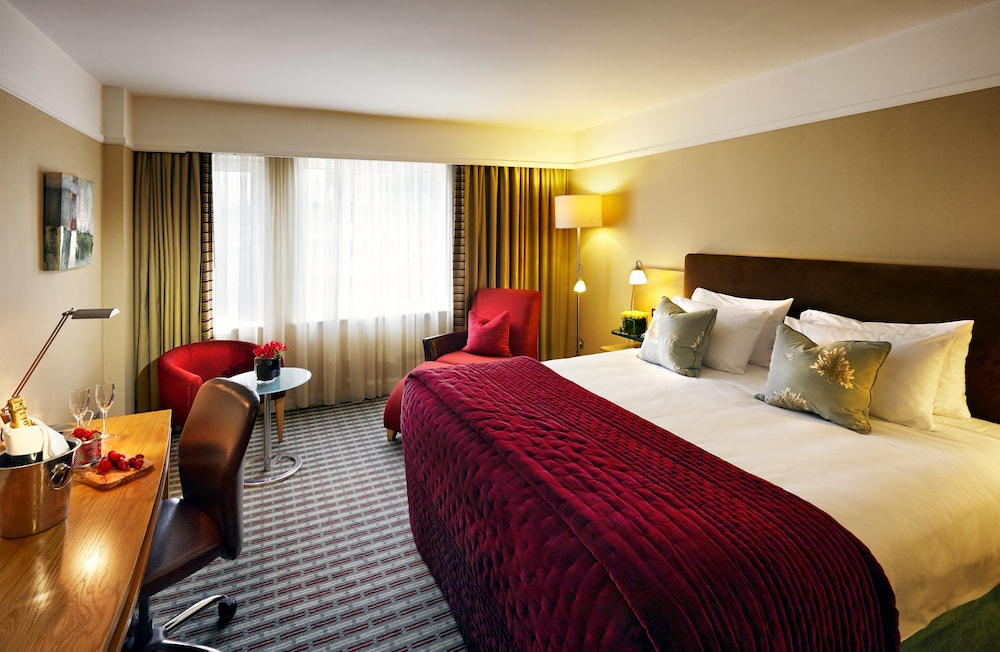 Classic Room, 1 King Bed