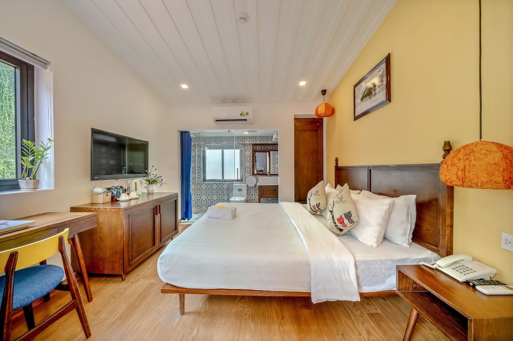 Deluxe Double Room, 1 Queen Bed photo 1