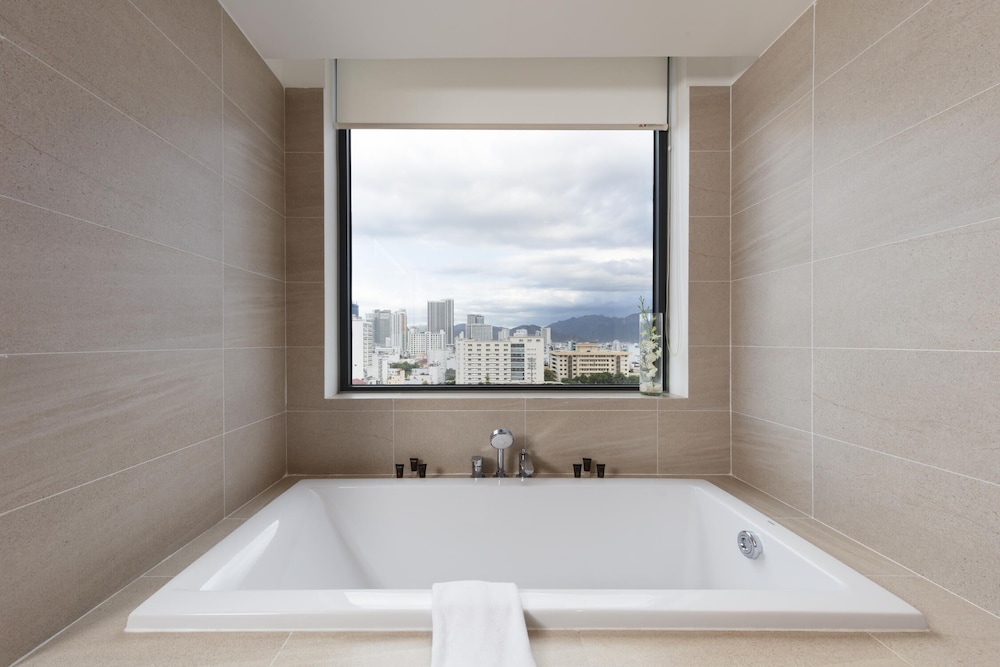 Grand Deluxe Double Sea View - Free Hair Washing - Photo 17