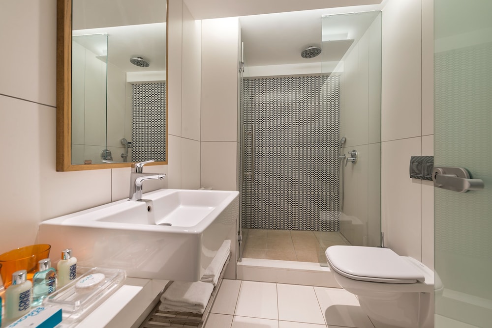 Standard Room - Photo 2