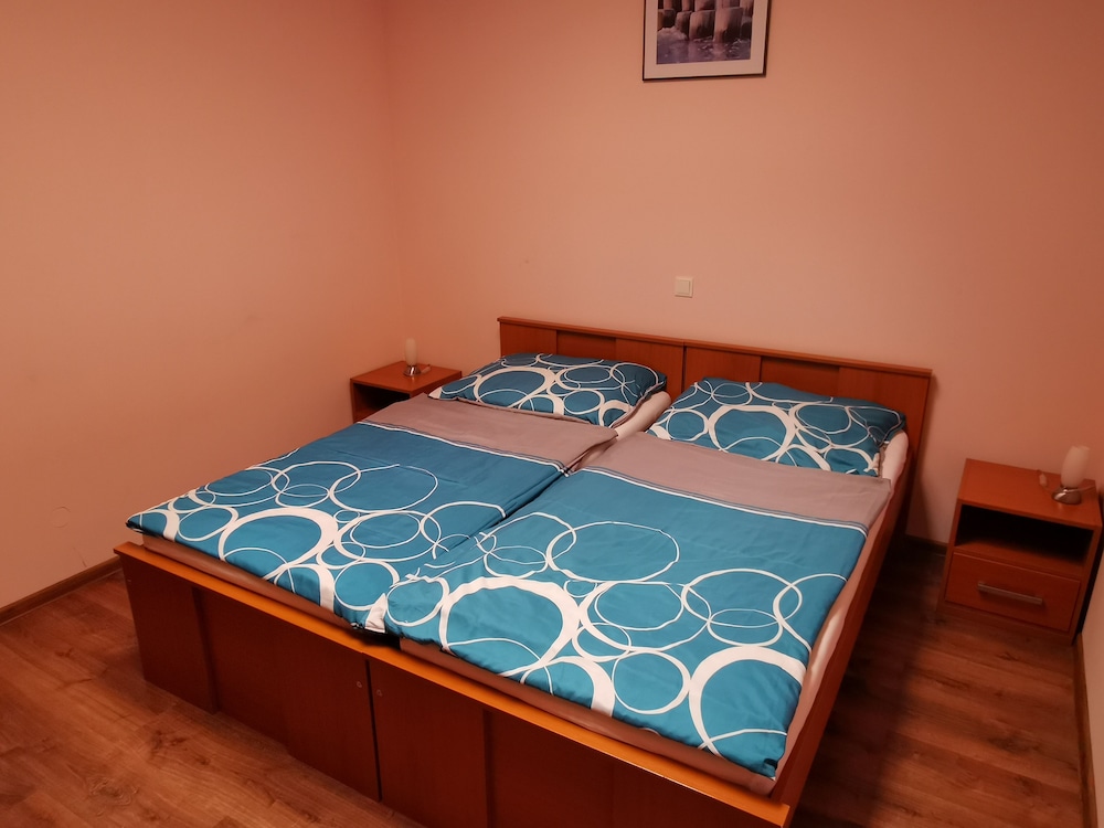 Double or Twin Room - Photo 12