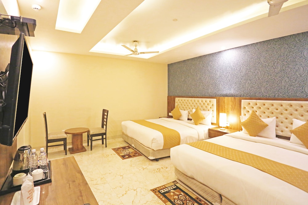 Family Quadruple Room - Photo 11