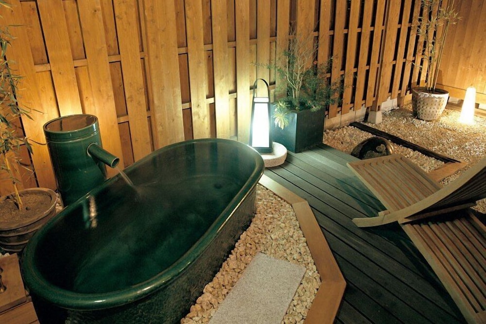 Deluxe Japanese Style Room with Outdoor bath,Non Smoking photo 3