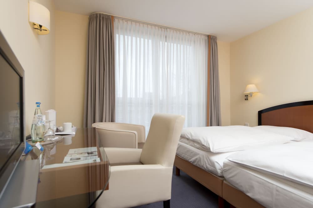 Standard Double Room - Photo 2