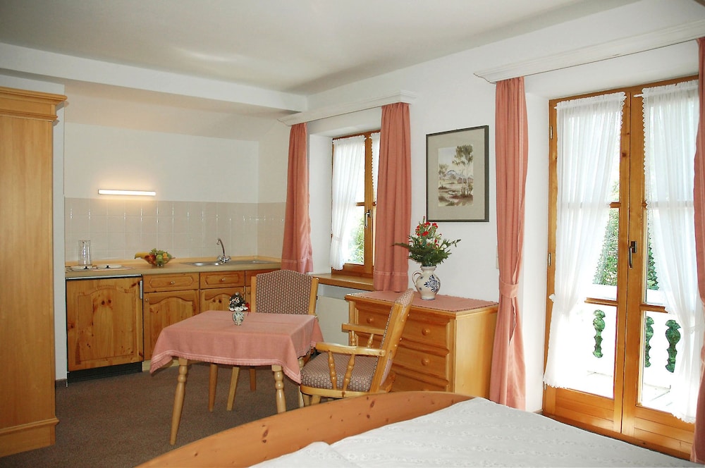 Apartment photo 1