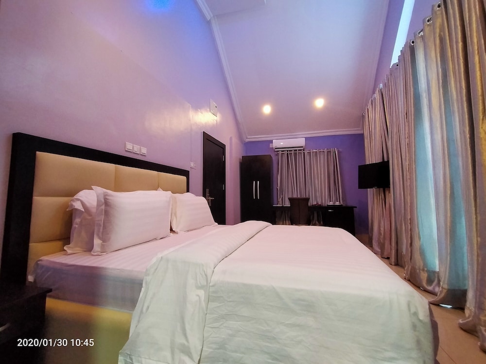 Luxury Room - Photo 2