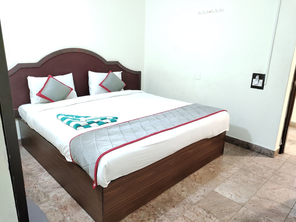 Standard Room - Photo 7