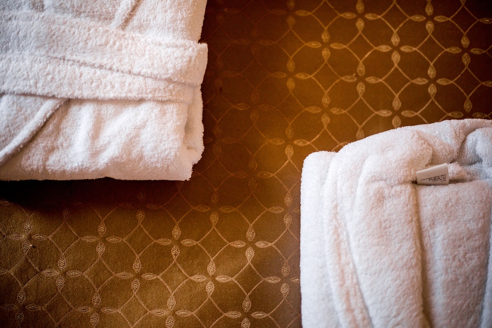 Classic Triple Room - Photo 12
