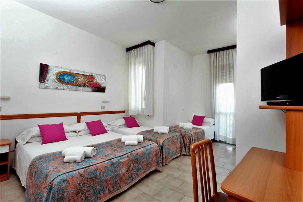 Quadruple Room photo 1