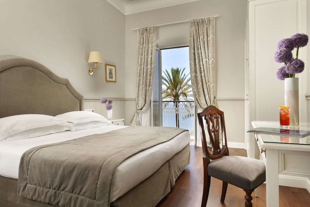 Standard Double Room, Sea View - Photo 2