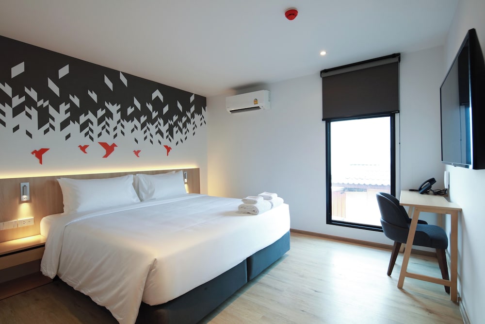 Deluxe Double Room, City View