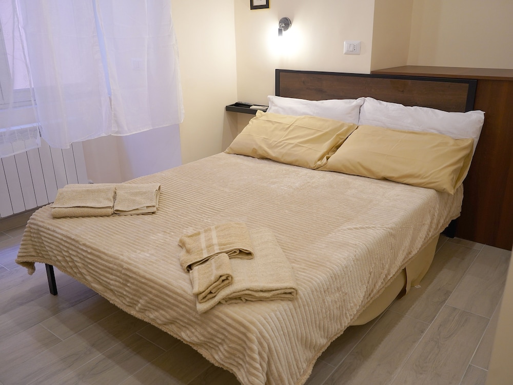 Economy Double Room