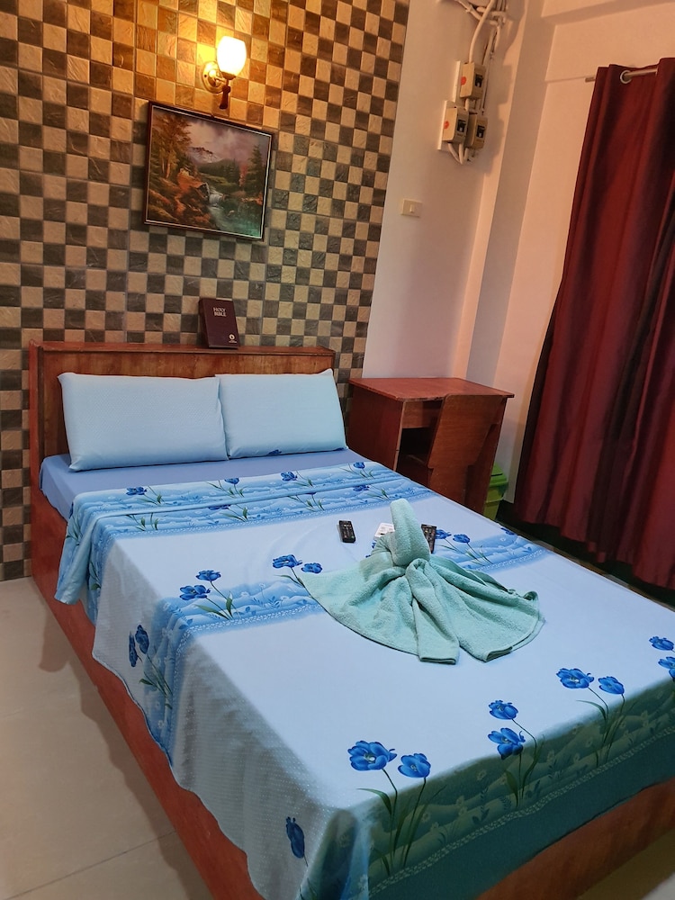 Standard Room photo 3