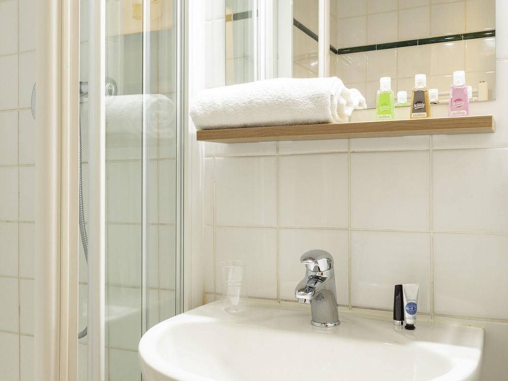 Double Room Single Use (1 person) photo 2