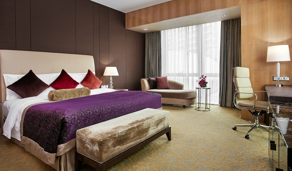 Junior Suite, 1 King Bed, Club Lounge Access (Kids Theme) - Photo 4
