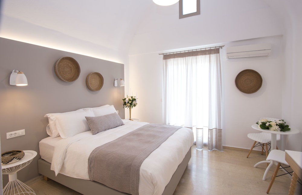 Superior Studio, Sea View - Photo 2