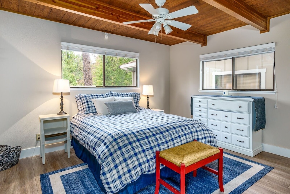 House, 4 Bedrooms