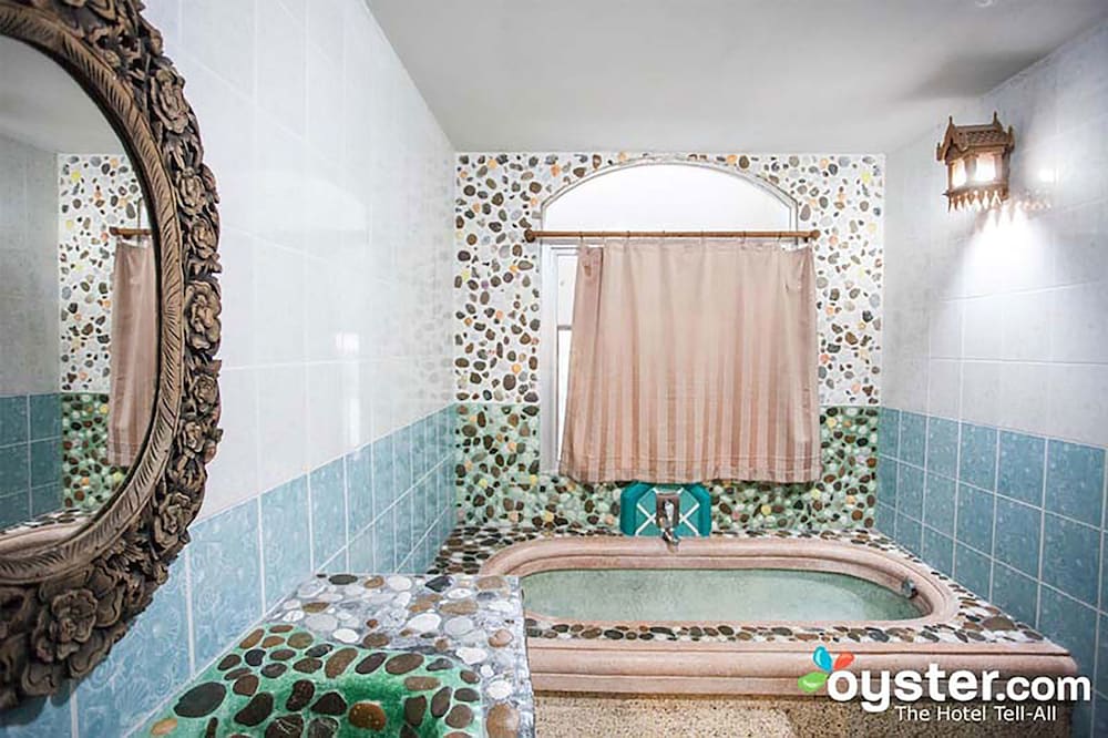 Standard Room - Photo 7
