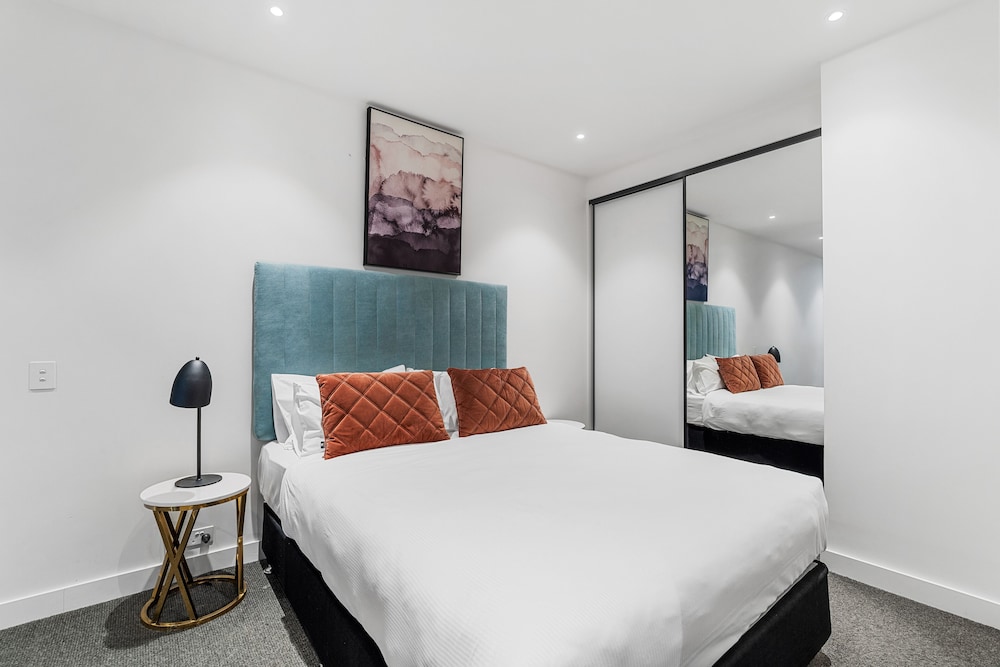 One Bedroom Compact Apartment photo 1