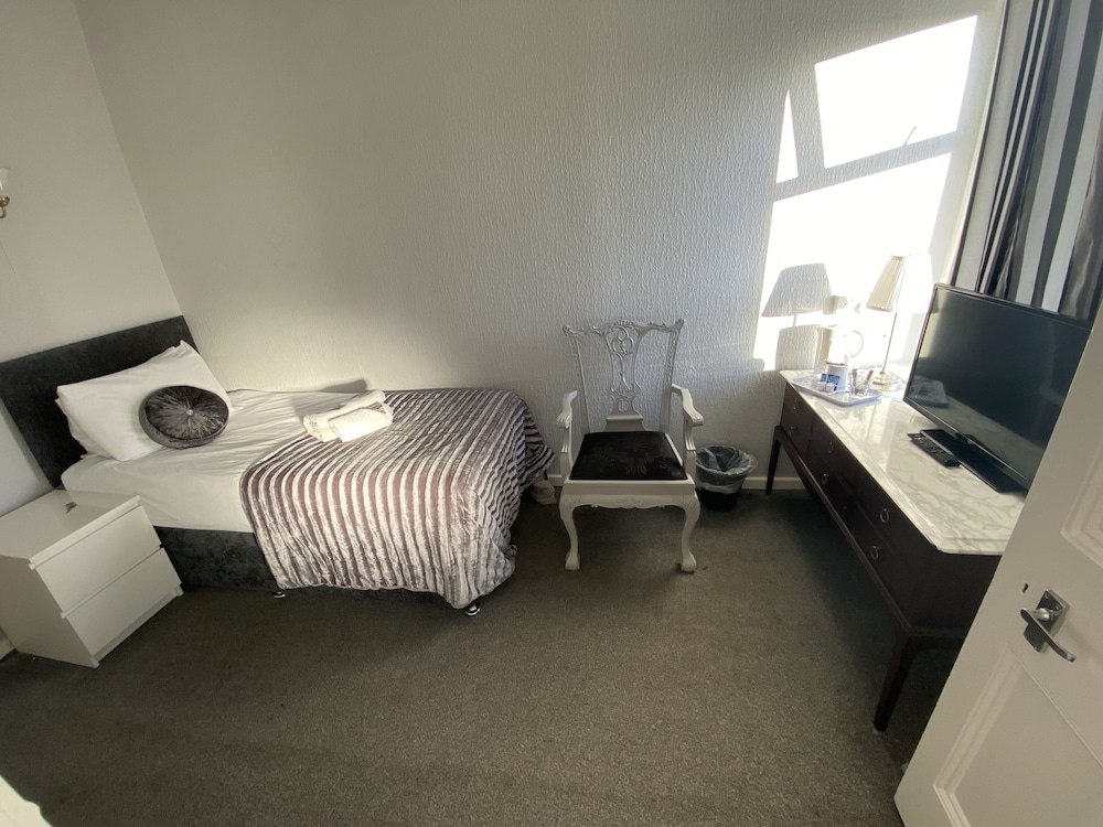 Room 7 photo 3