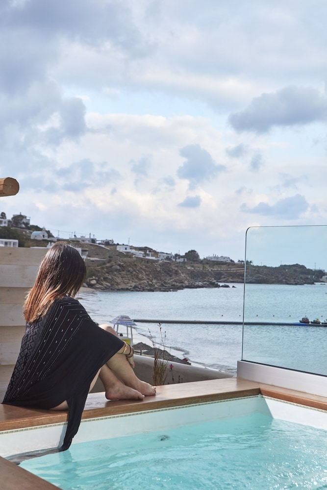 Deluxe Suite, Sea View - Photo 2