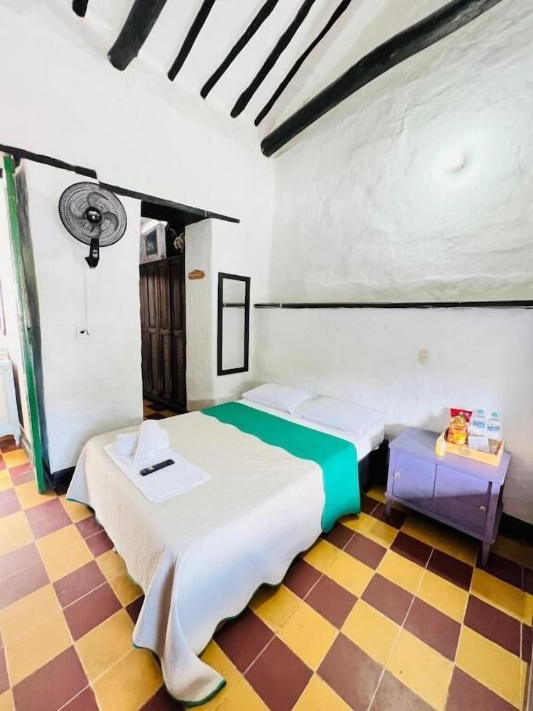 Deluxe Room, 1 Bedroom, Ensuite photo 1