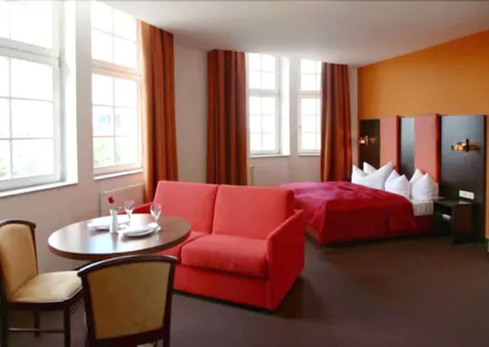Superior Suite - Photo 1