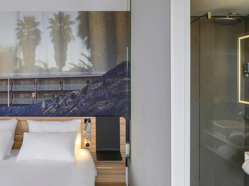 Classic Twin Room, 2 Twin Beds - Photo 10