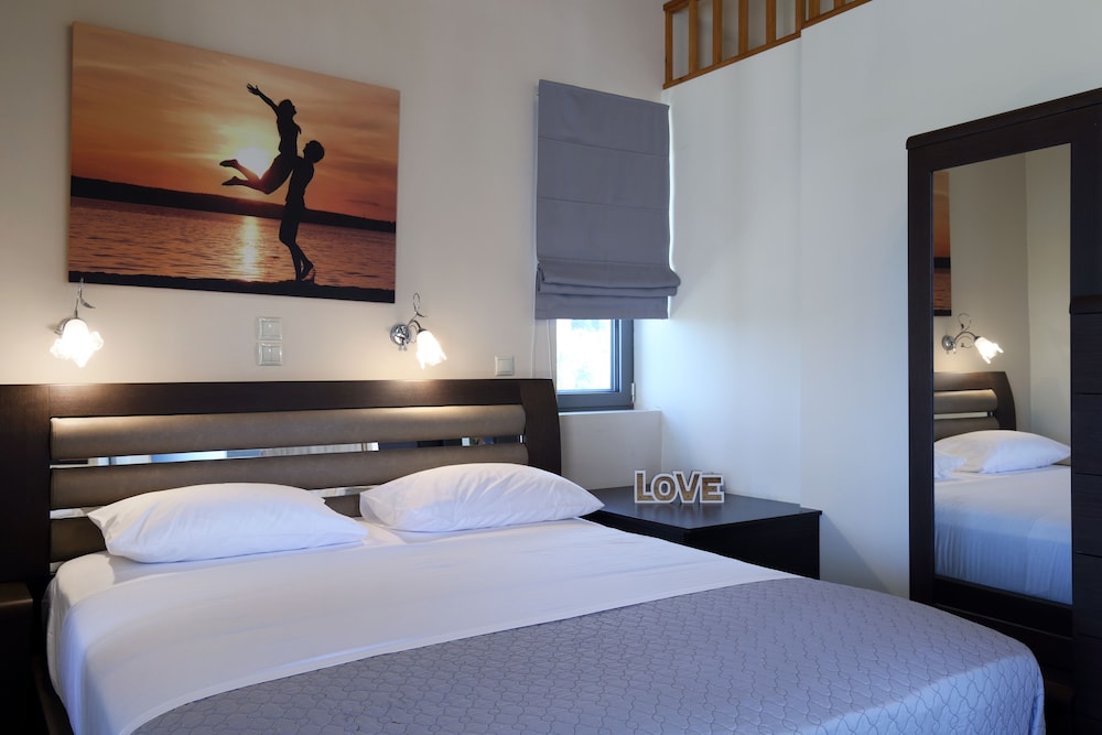 Luxury Villa, 2 Bedrooms, Private Pool, Sea View (Emily) photo 3