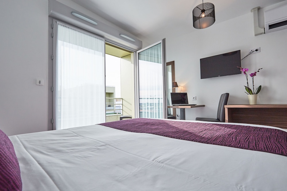 Exclusive Triple Room