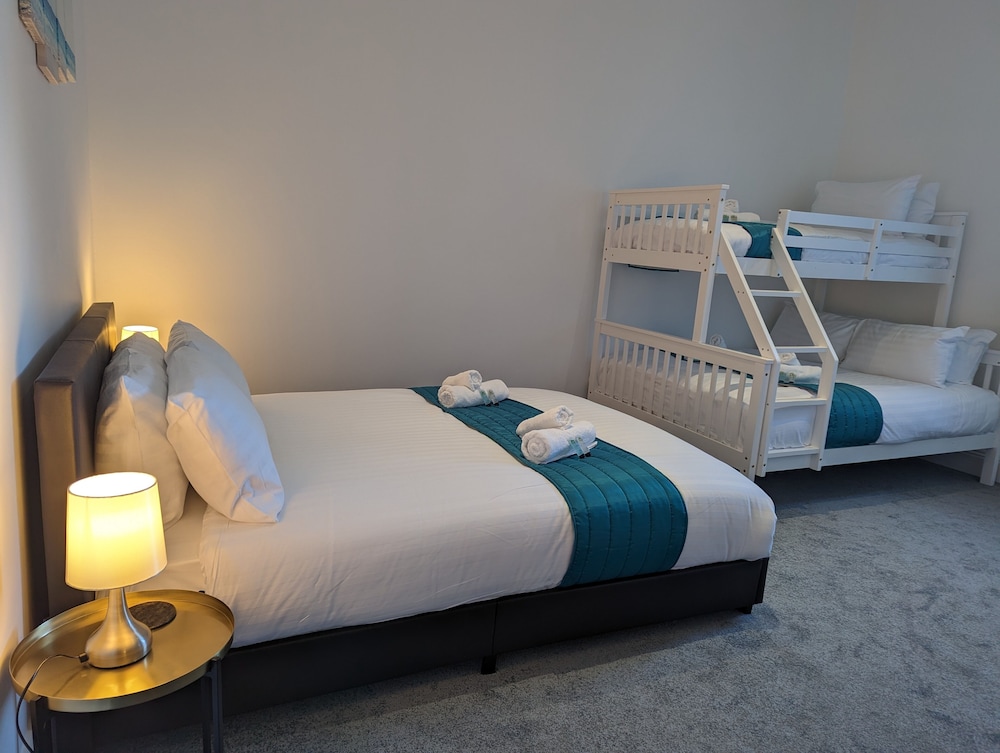 Family Room, Multiple Beds - Photo 2