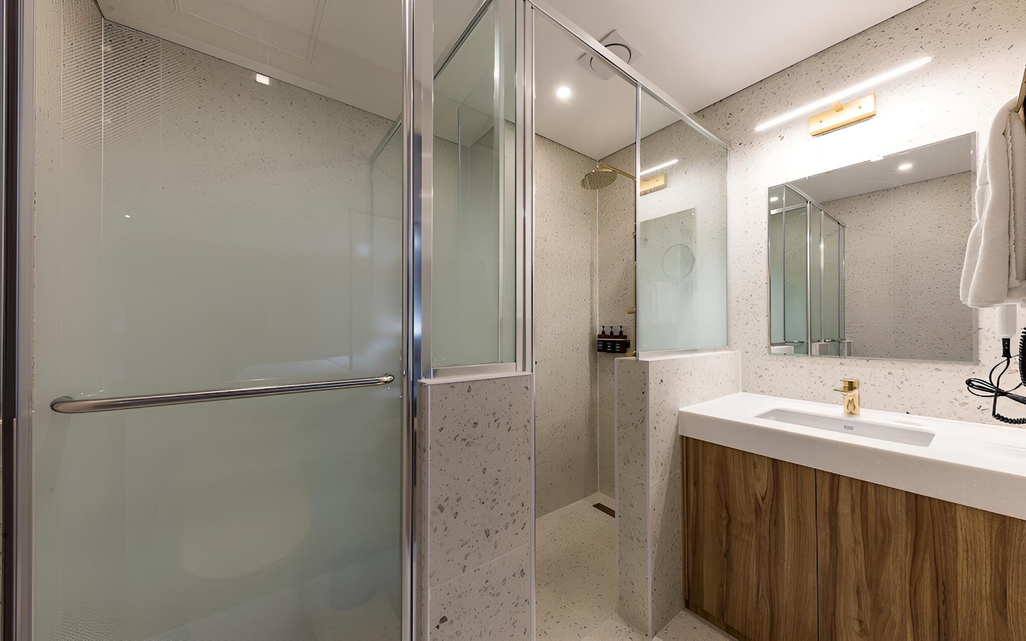 Room (Standard - 5% points accumulated (ear) - Photo 11