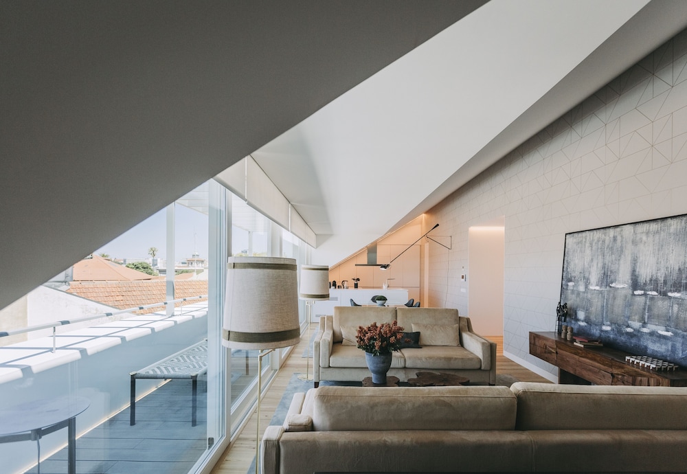 Penthouse, 2 Bedrooms, Balcony, City View