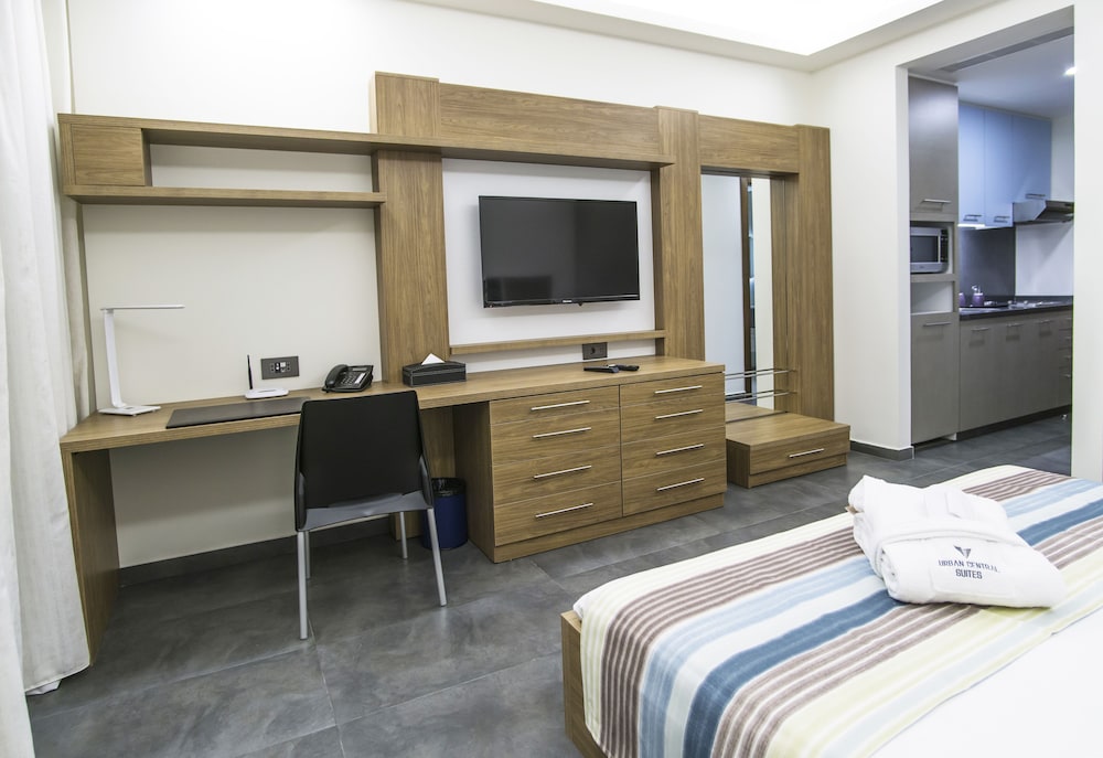 Junior Suite King, with Balcony photo 3