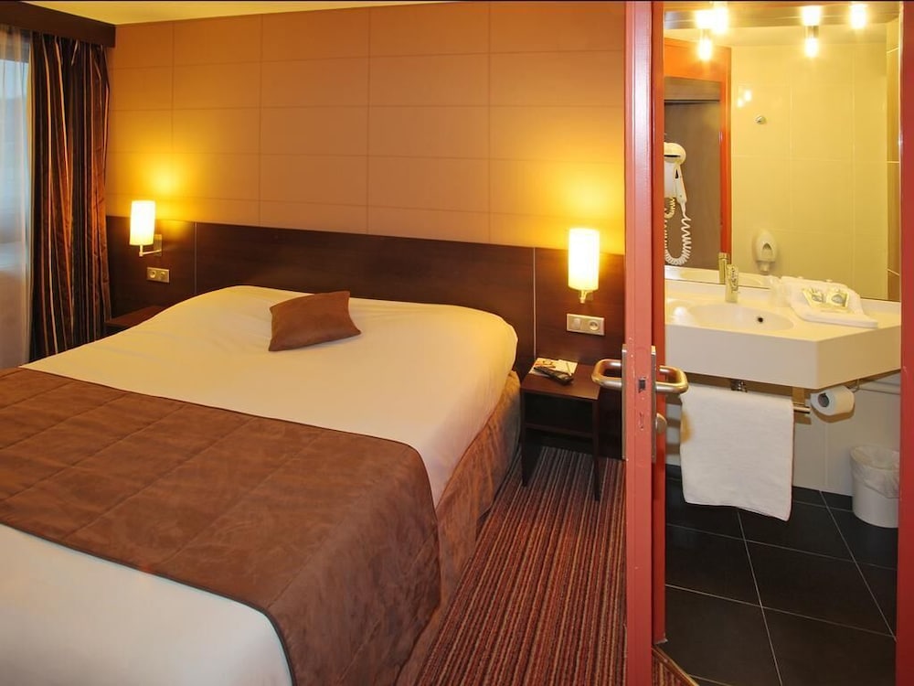 Double Room - Photo 5