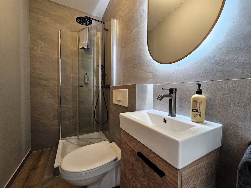 Standard Triple Room, 3 Bedrooms photo 3