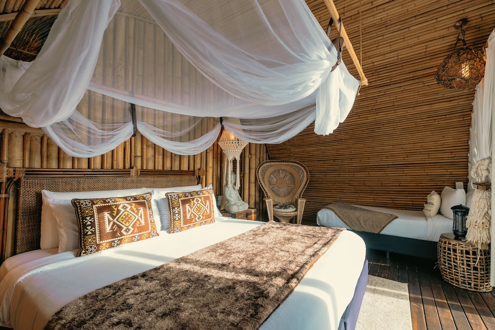 Bamboo Palace Supreme - Photo 2
