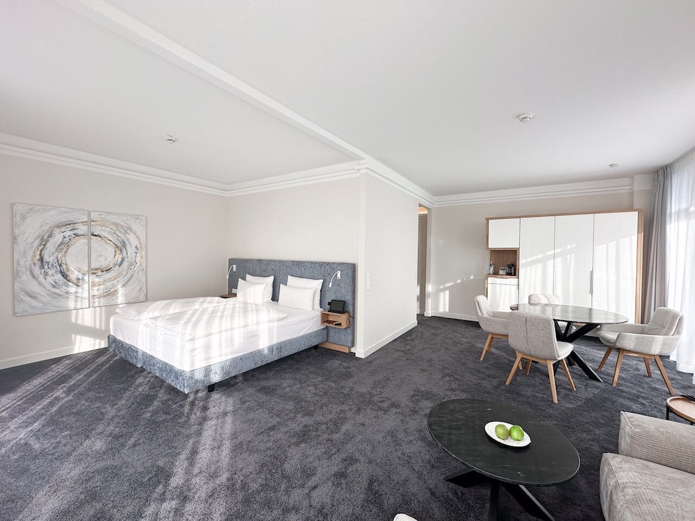 Luxury Room