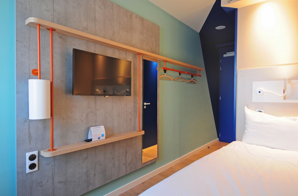 Room photo 2