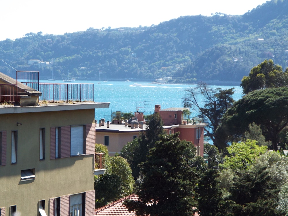 Superior Room, Balcony, Bay View - Photo 10