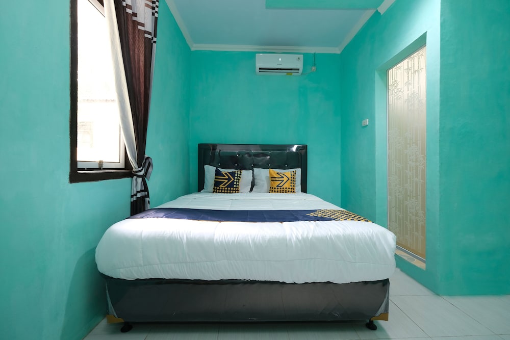 Double Room - Photo 5
