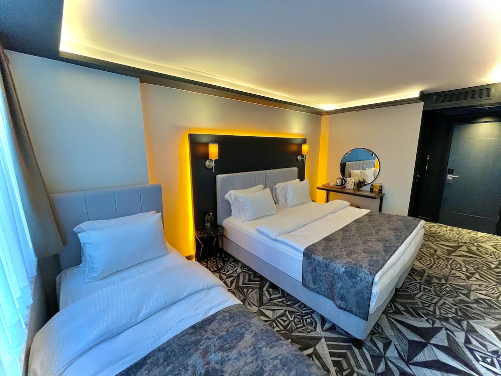 Standard Triple Room photo 3