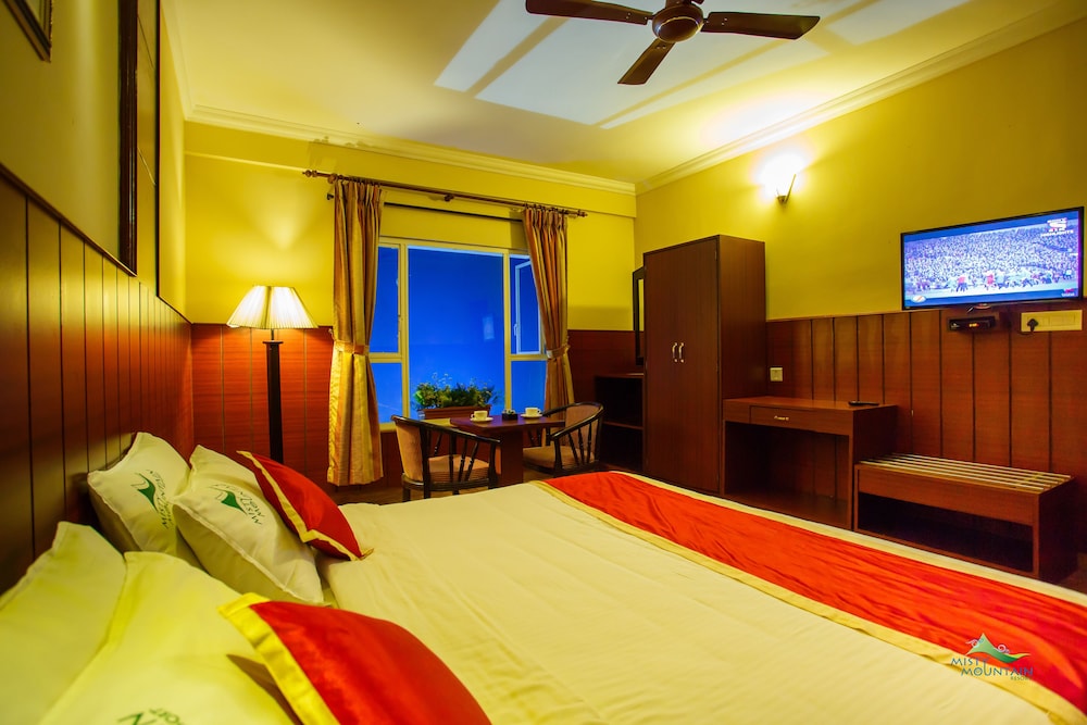 Suite, 1 Double Bed, Valley View photo 1