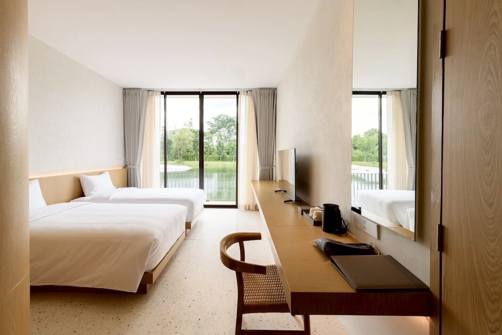 Lake View Twin Bed