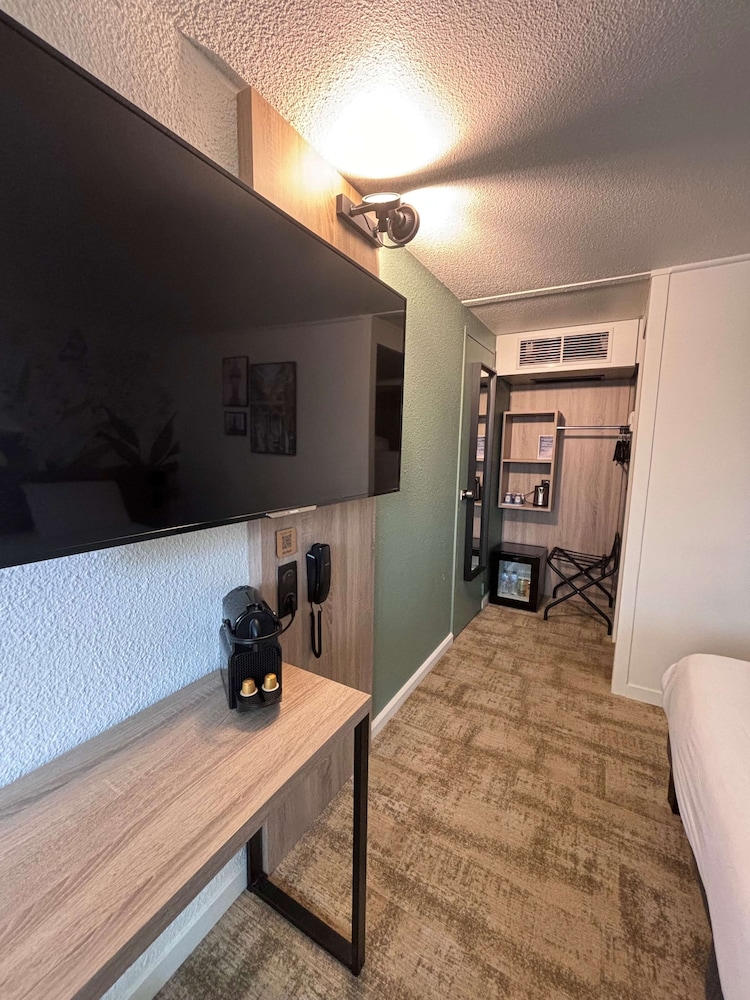 Superior Room, 1 Double Bed - Photo 10