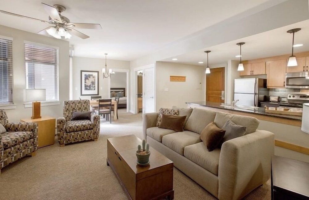 Condo, 1 Bedroom, Kitchen (Value) photo 1