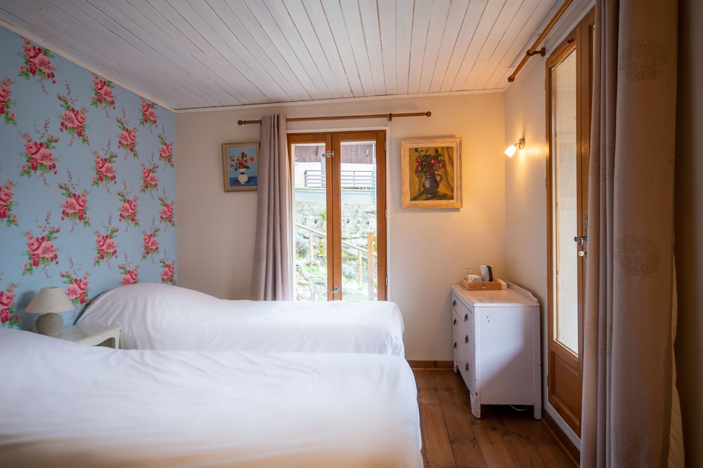 Traditional Double or Twin Room, Ensuite (Génépi)