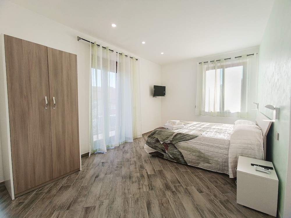 Traditional Double or Twin Room, Garden View