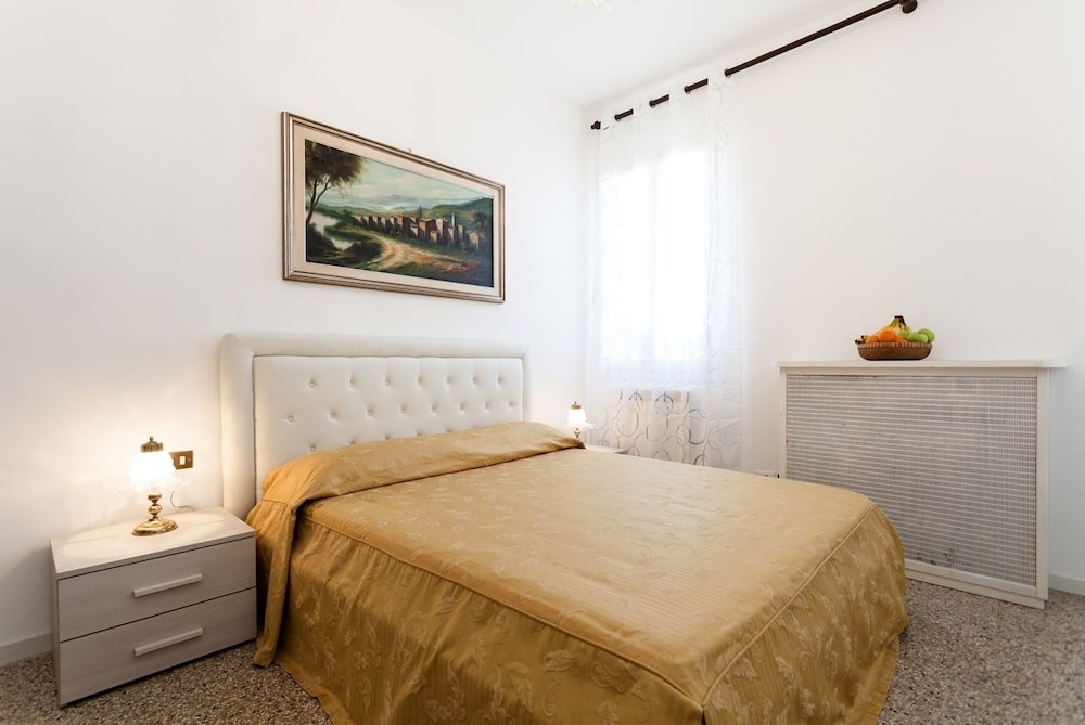 Comfort Apartment photo 1
