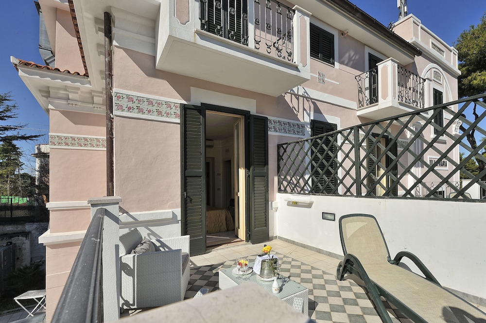 Superior Double or Twin Room, Terrace photo 3